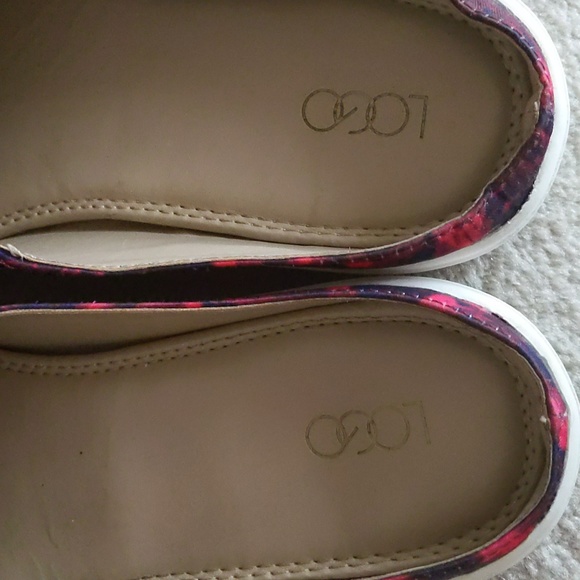 Logo Lori Goldstein Diane Printed Slip On Mule Sneaker 7M Red Blue - Picture 3 of 13